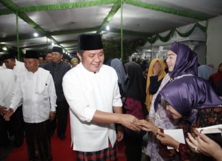 3 Tahun Wafatnya Ibunda, Gubernur Sumatera Selatan (Sumsel) H. Herman Deru Gelar Yasinan